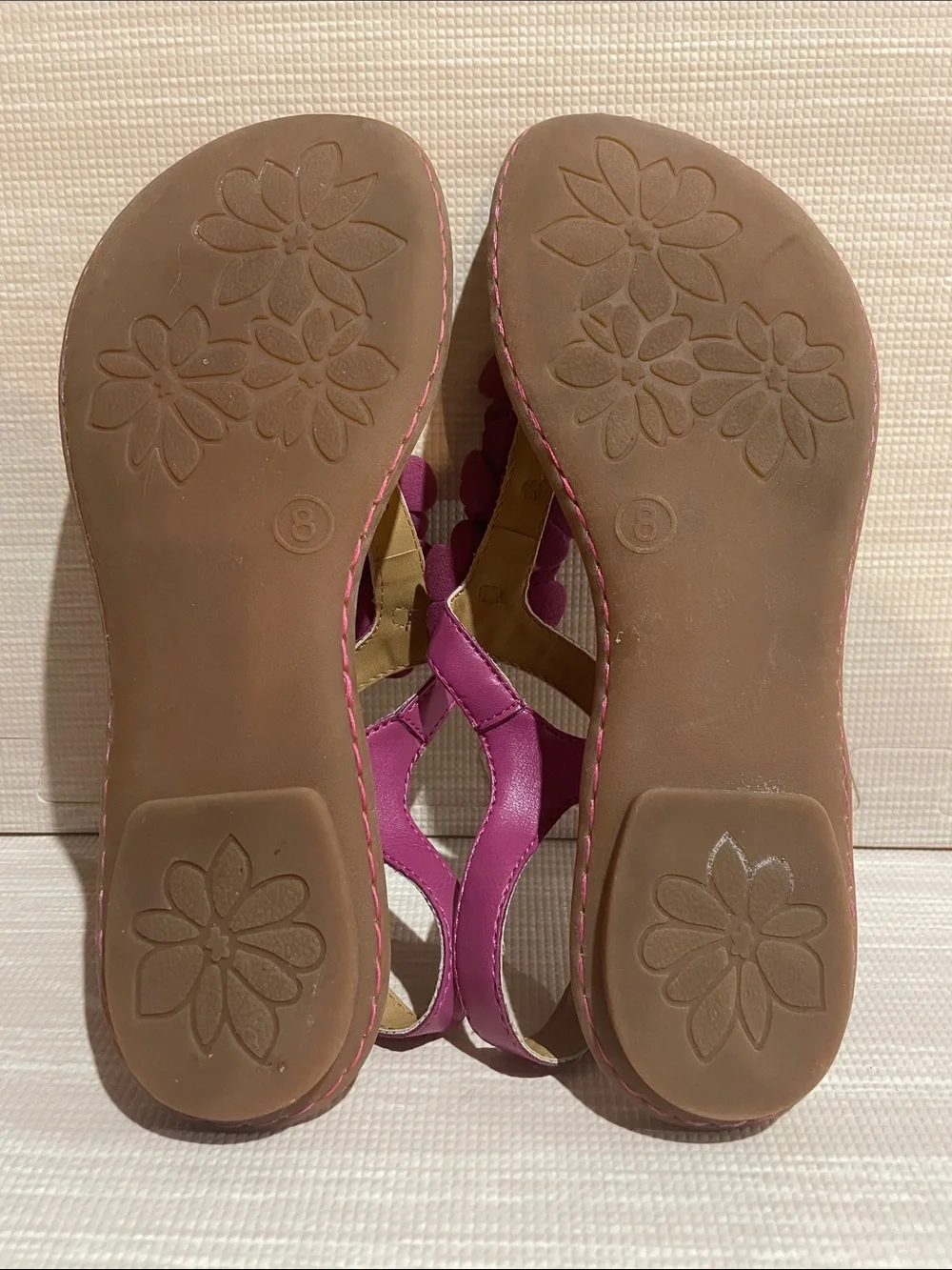 Merona Vegan Leather Fuschia Pink Floral T-Strap Sandals